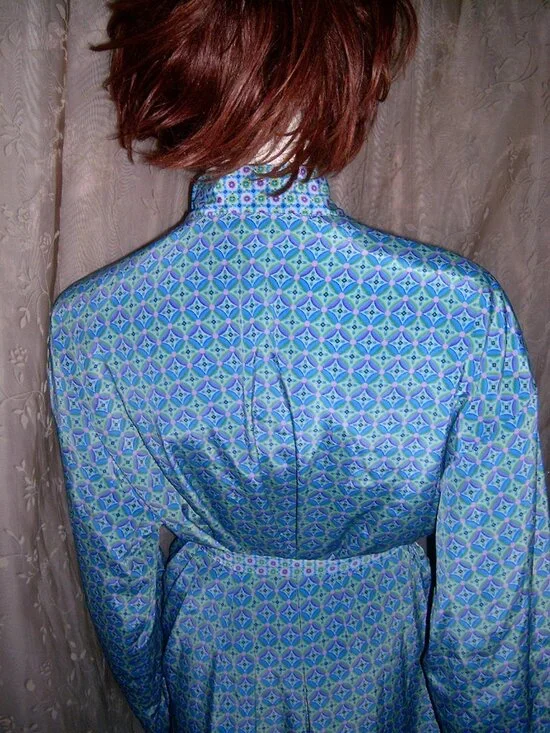 Vintage Reversible Blue Belted Robe M - Picture 9 of 17